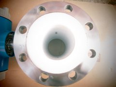 說一說電磁流量計如何正確選擇適應現(xiàn)場介質的